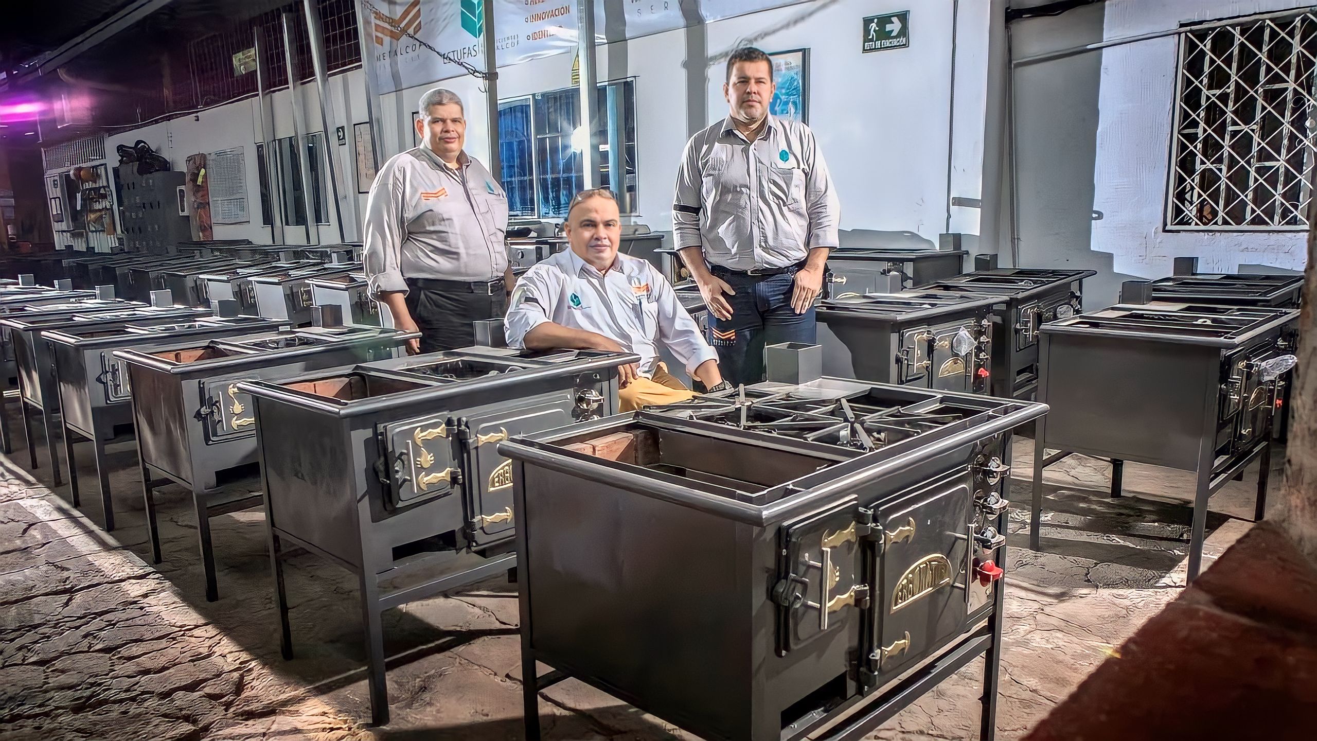 Equipo_Metalcof_EstufasEcoeficientesdeLeña